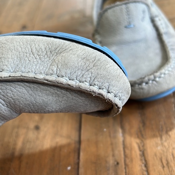 Jacadi Gray Leather moccasins - Picture 3 of 9